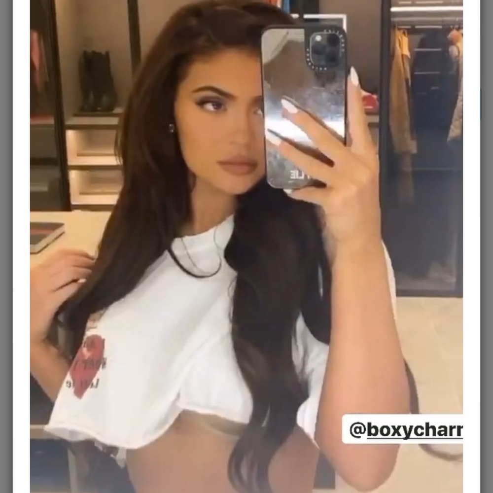 Boys Lie I Am Not Where You Left Me crop tee - Picture 9 of 9